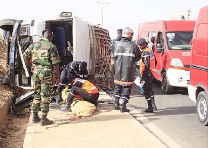 Vidéo : Louga : un mort et 7 blessés graves dans un accident de la route